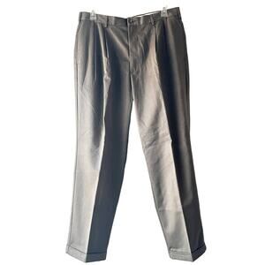 Arrow Olive Green 100% Cotton Pleated Cuffed Straight Leg Chino pants - Size W36